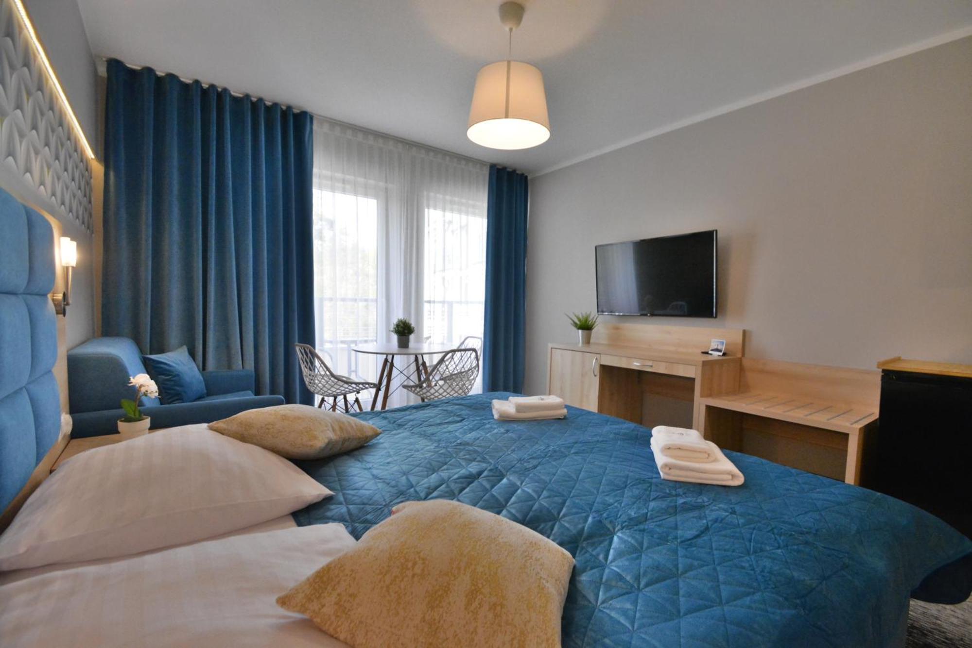 Osiedle Cesarskie Apartamenty - Parking - Apartamenty Bryza Świnoujście Exterior foto