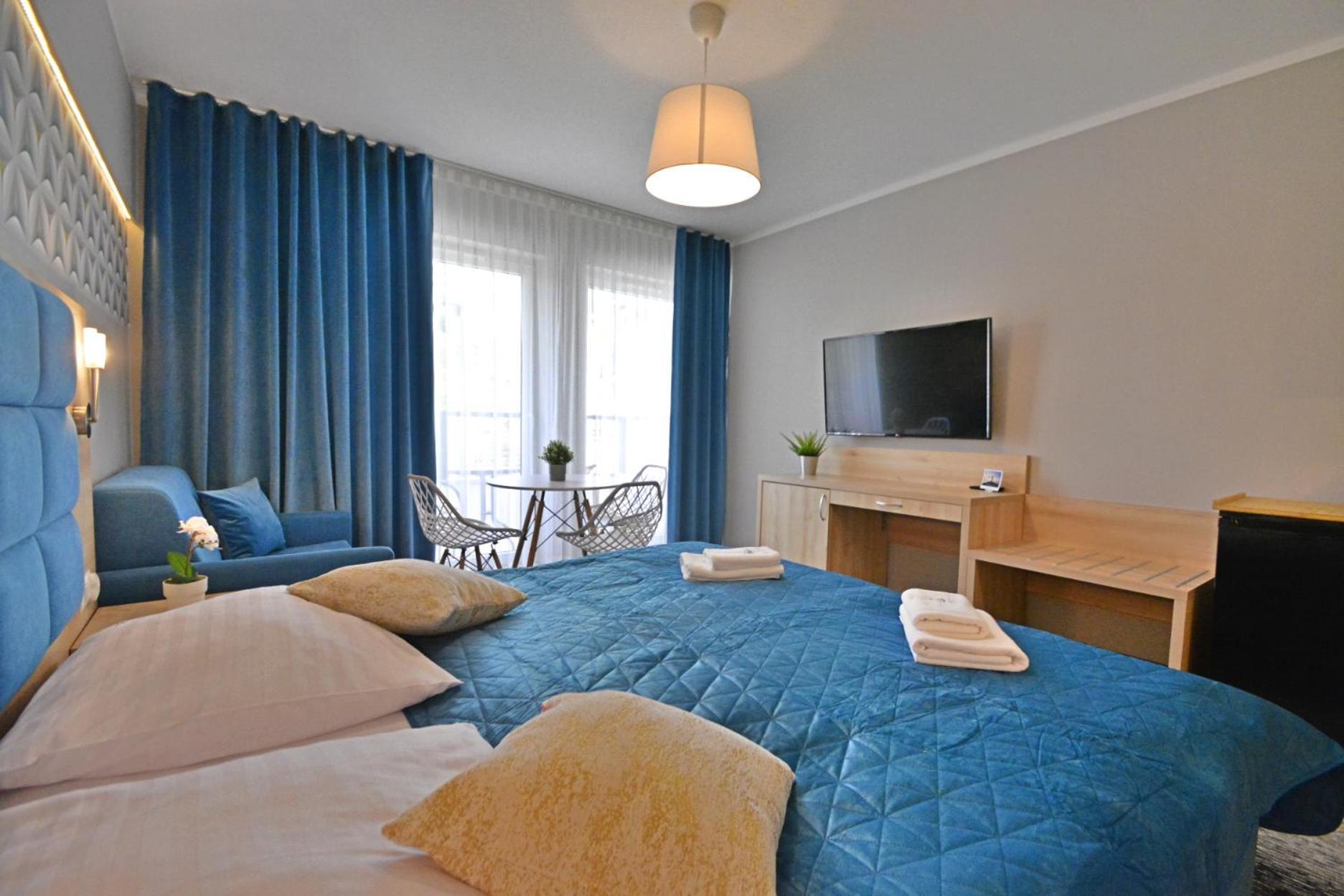 Osiedle Cesarskie Apartamenty - Parking - Apartamenty Bryza Świnoujście Exterior foto