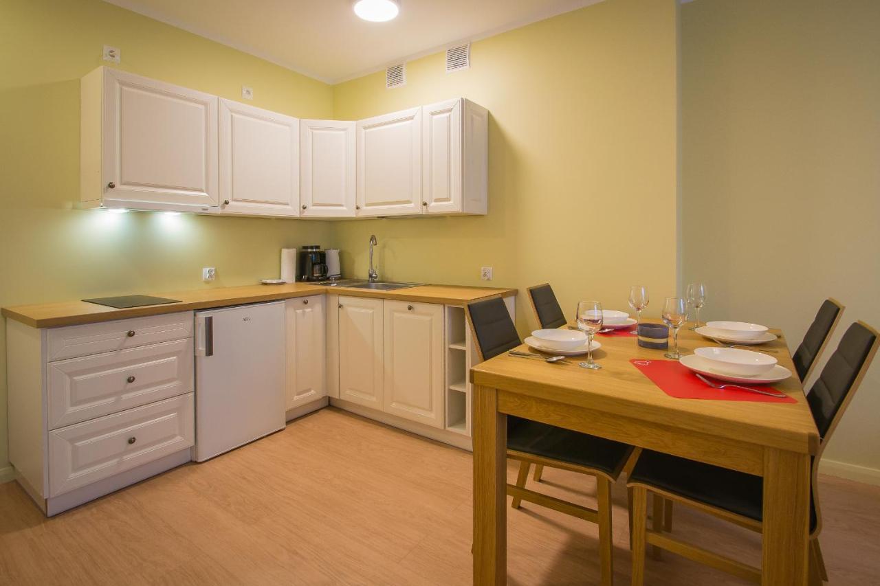 Osiedle Cesarskie Apartamenty - Parking - Apartamenty Bryza Świnoujście Exterior foto